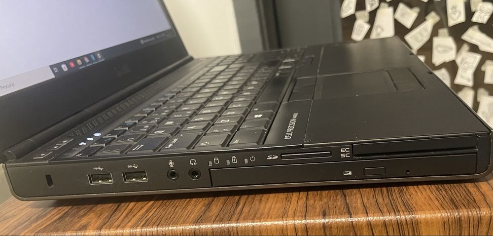 Dell Precision Portatil - Intel i7 16GB RAM 256 SSD