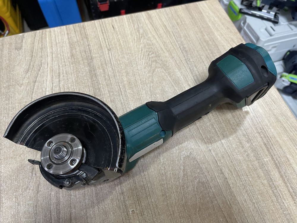 Makita DGA504 / безщіткова болгарка Макіта