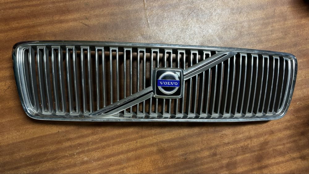 Grelha Volvo S80