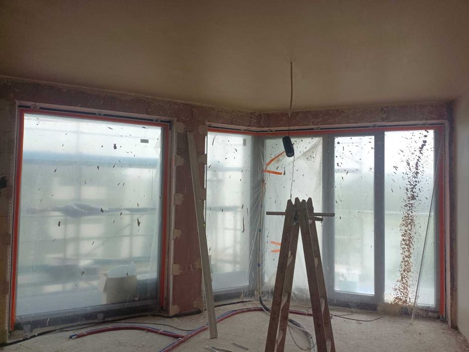 Tynki wewnętrzne maszynowe gipsowe cementowo-wapienne Knauf +-80km