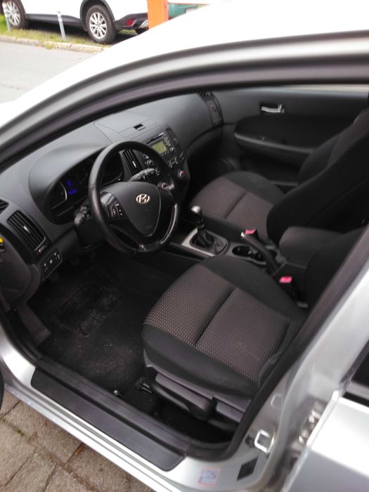 Sprzedam Hyundai i30 1.6 benzyna