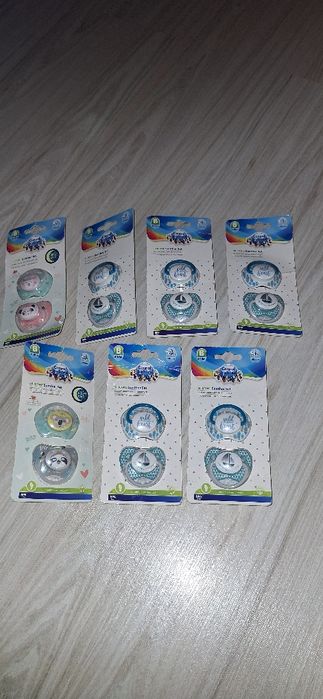 Sprzedam nowe smoczki anatomiczne B 6-18m canpol babies
