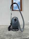 Пилосос Miele Complete C3 SGDF3 / 890 Вт / Німеччина
