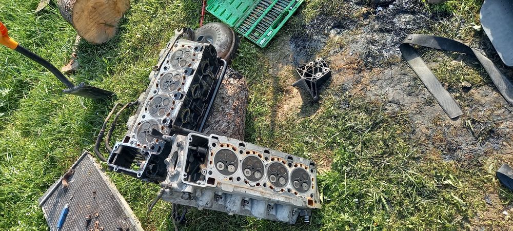 Мотор двигун по запчастинах м67d40 бмв е38