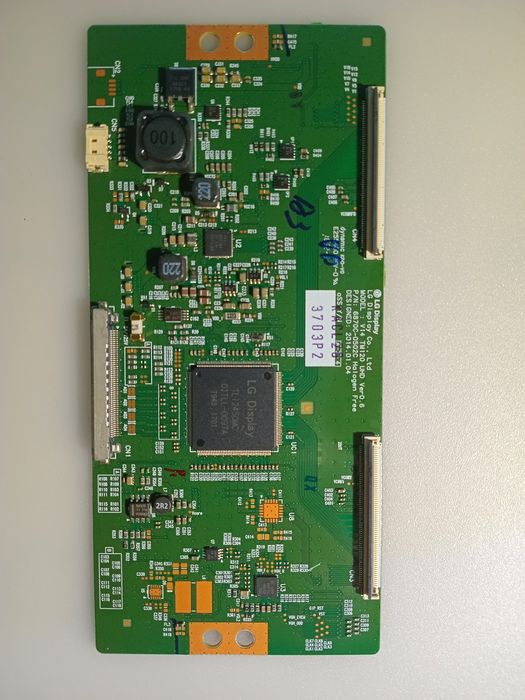 Продам плати з розбитого телевізора