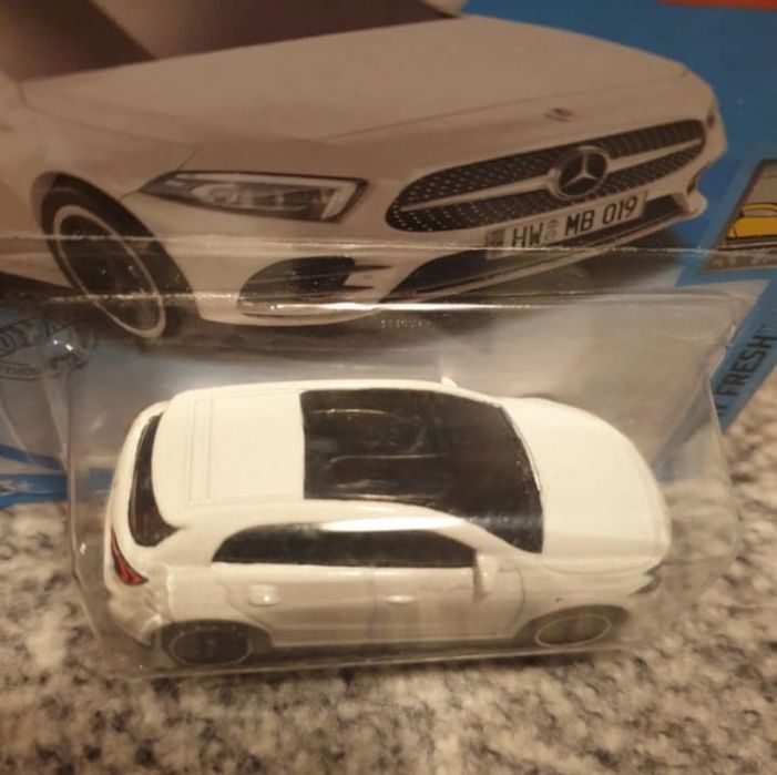 19 mercedes-benz A-class hot wheels