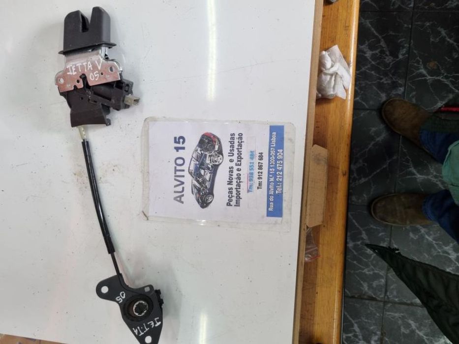 fechadura da mala VW Jetta 2005