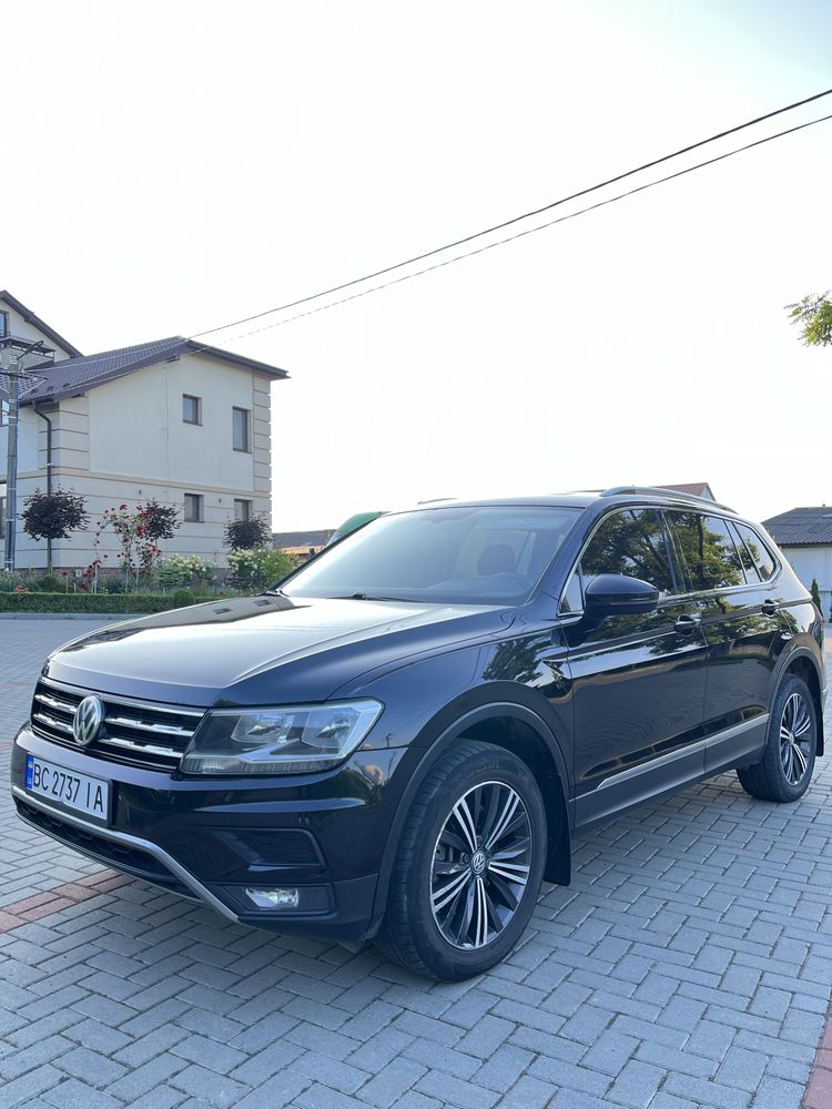 Продам Volkswagen Tiguan SEL