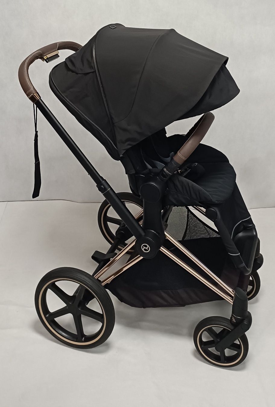 Wozek 4w1 Cybex Priam 2.0/Cybex Cloud Z Flowers Baza Cybex Z