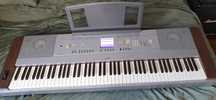 Pianino cyfrowe Yamaha DGX640 Stage Piano