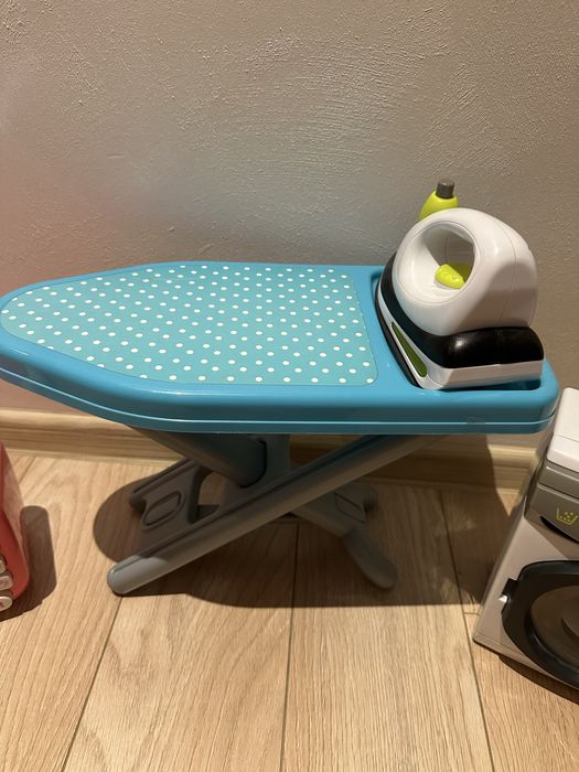 Sprzedam pralkę, deskę z żelazkiem oraz mikrofalę