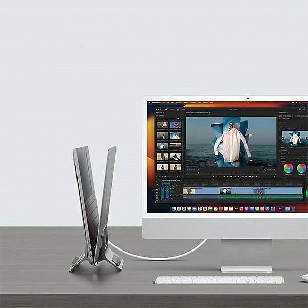 Stojak grawitacyjny SODI SMS-300 na MacBookaSMS-300 - srebrny