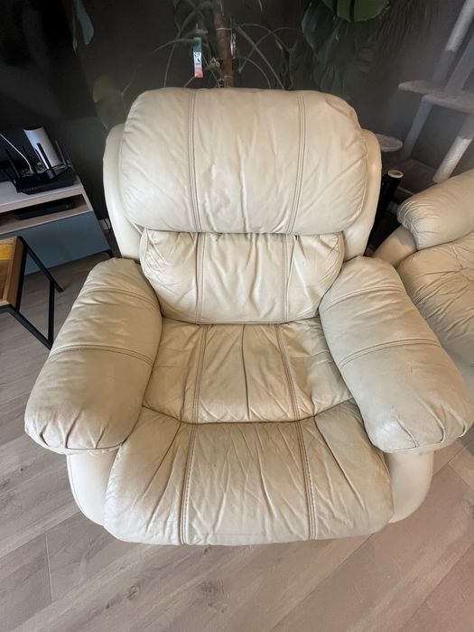 Skorzany zestaw wypoczynkowy.Sofa 3osobowa z funkcją spania + 2fotele