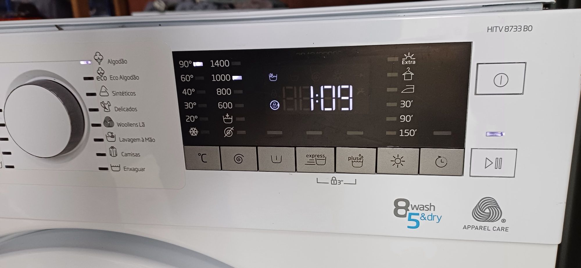 Maquina lavar e secar roupa Beko como nova,