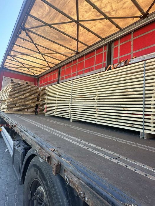 Дешева опалубка Обрізна дошка кроква рейка балка брус мауерлат палетка