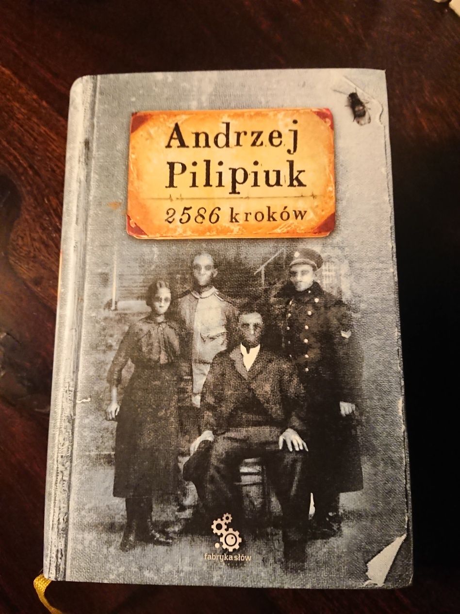 2586 Kroków Andrzej Pilipiuk