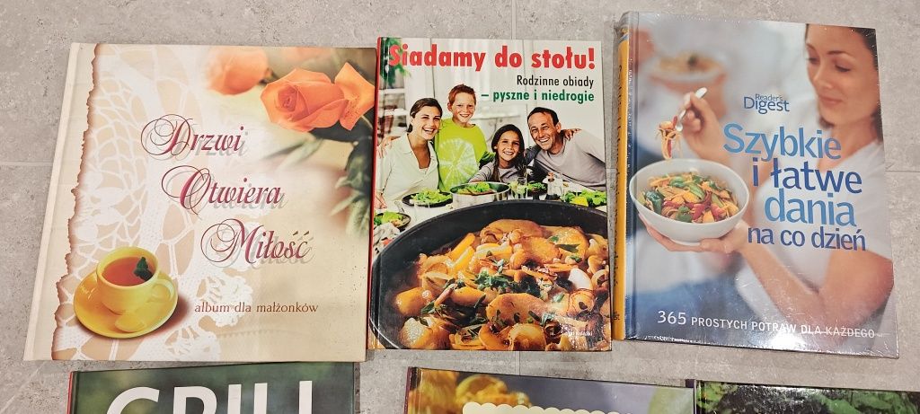 8 książek kulinarnych i nie tylko