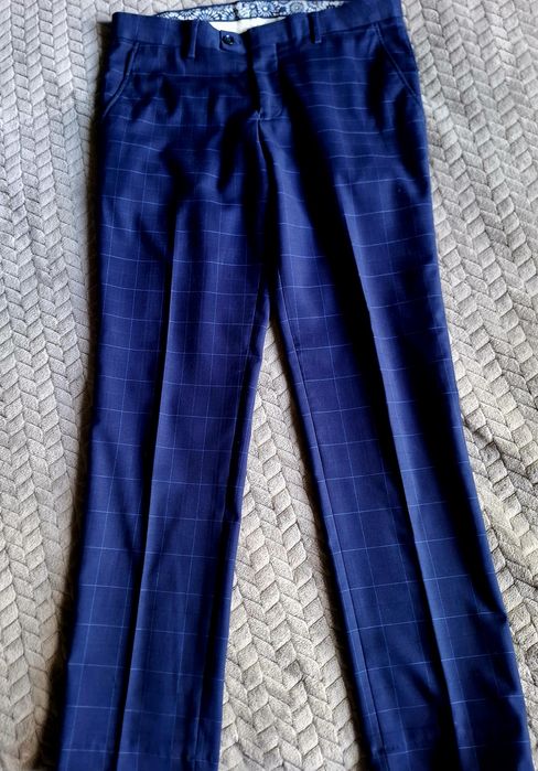 Młodzieżowy garnitur Pawo 164/88