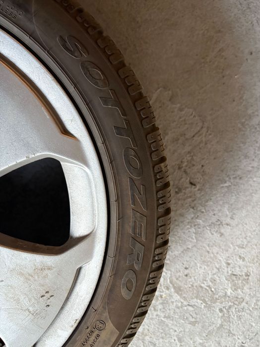 Felgi Audi  17 z oponami zimowymi