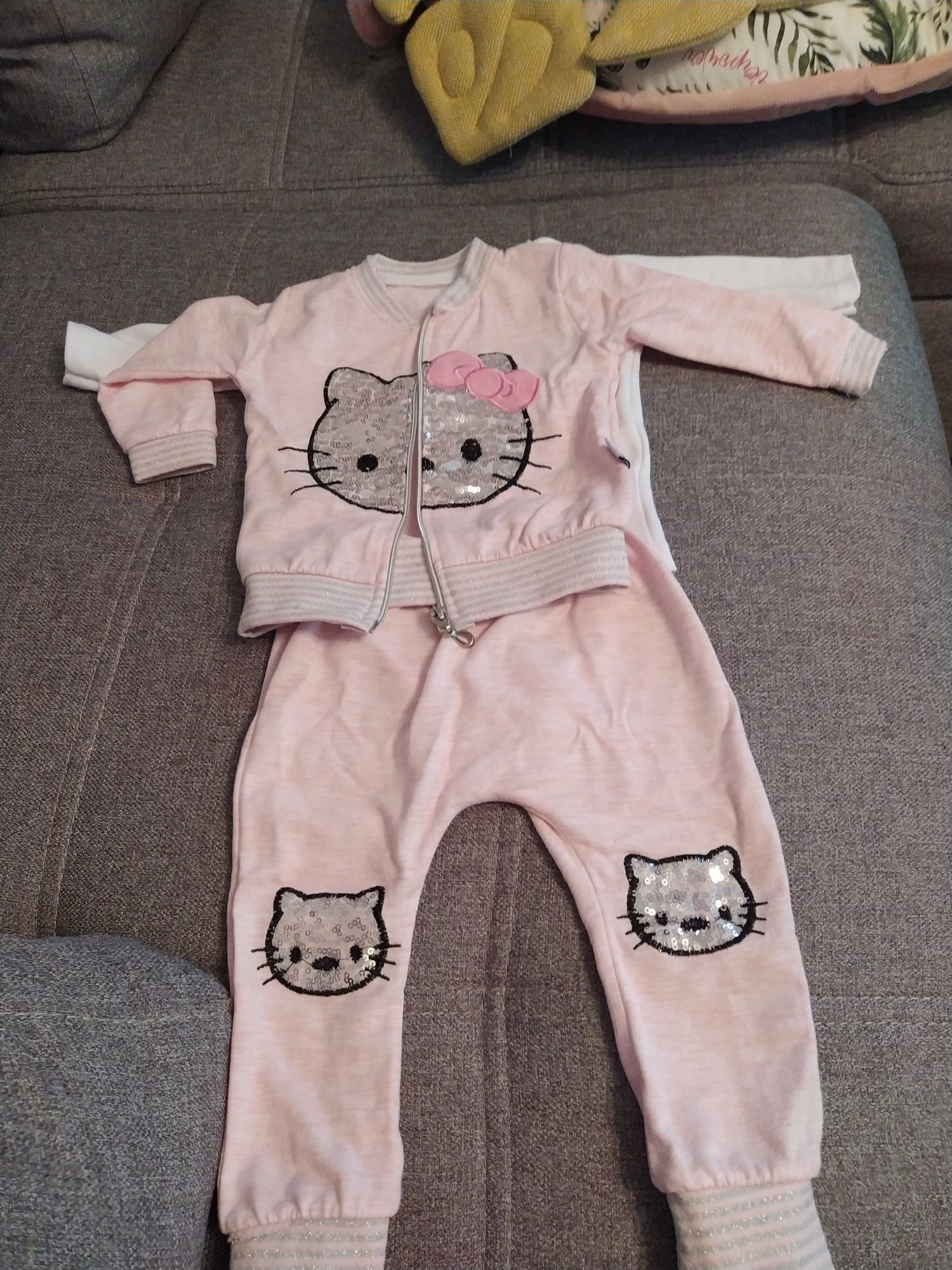 Komplet z hello kitty