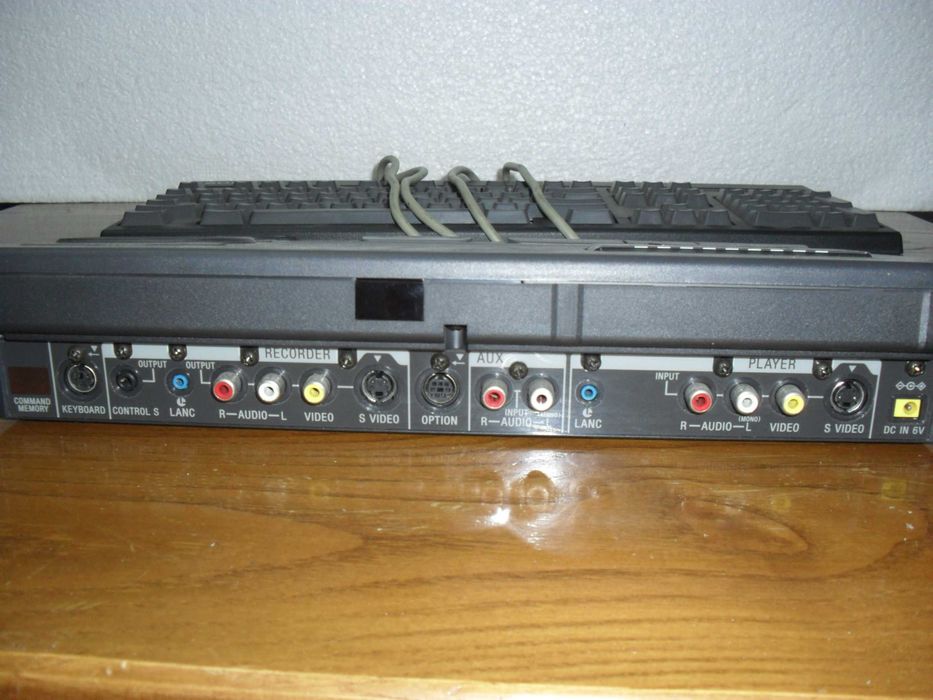 Mesa de mistura de edição da Sony , mod XV-AL200E, funcional