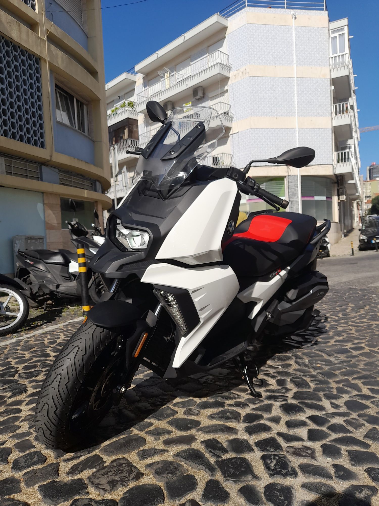 BMW C400 X 350cc