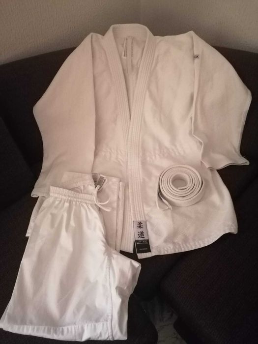 Fato de Judo _ Outshock _ como novo