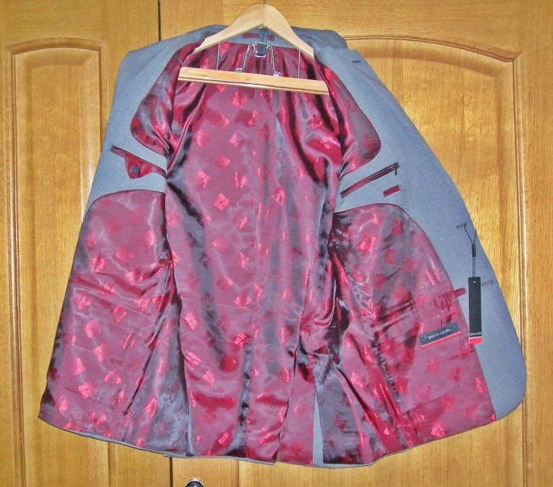 Чоловічий костюм Pierre Cardin. Оригінал. Куплений у Лондоні. Новий