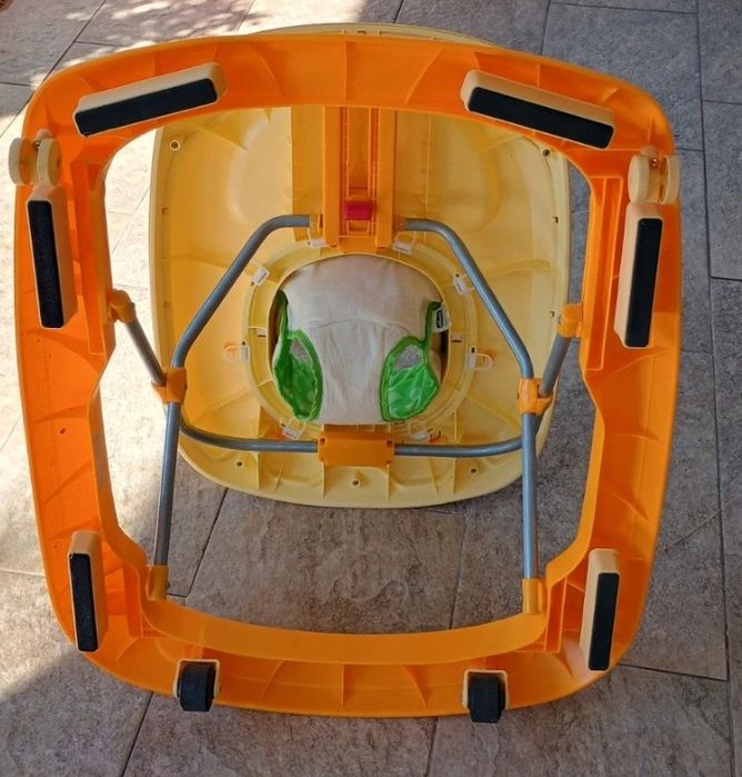 Aranha/ voador Chicco - usado 2 vezes