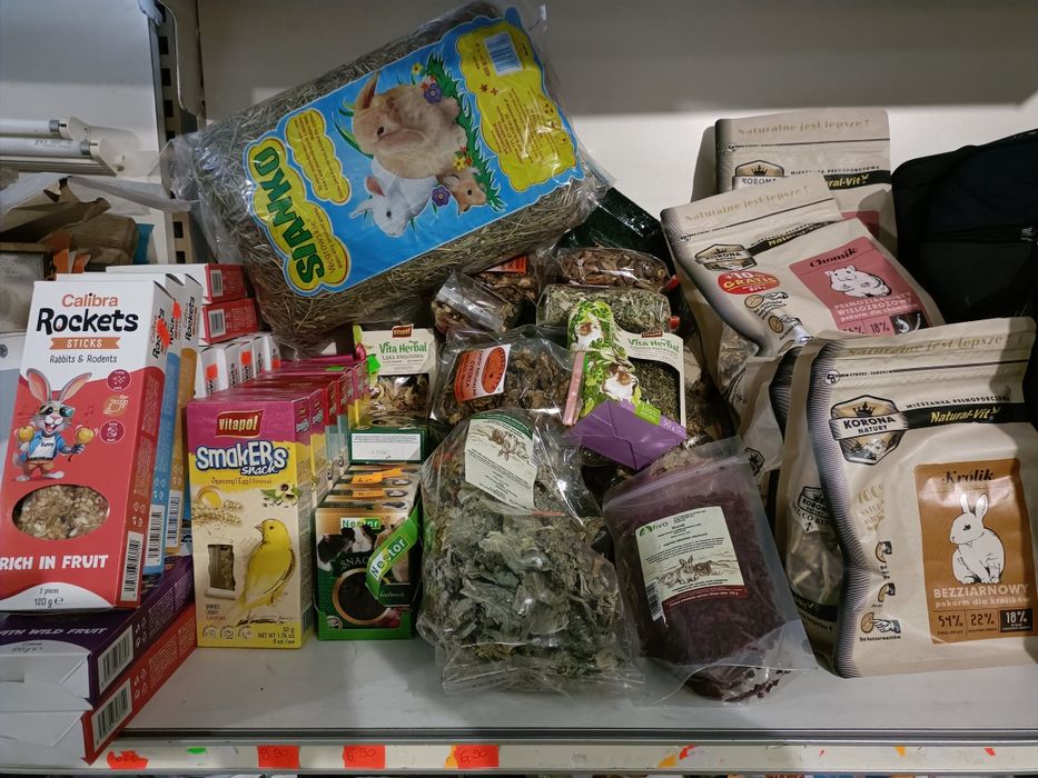 Karma dla papug myszoskoczków szynszyli gryzoni za pół ceny 50%