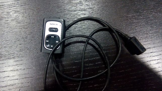 Adaptador Nokia para ouvir musica no telemóvel (Portes Grátis)