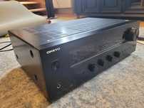 Amplituner stereo Onkyo TX-8130