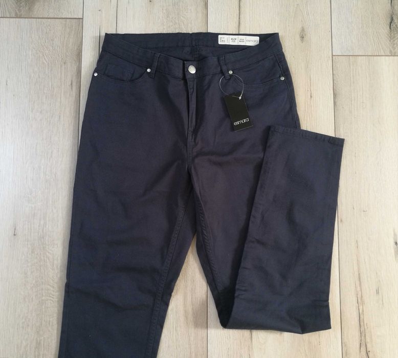 Nowe damskie proste spodnie z elastycznej bawełny ESMARA 42/44