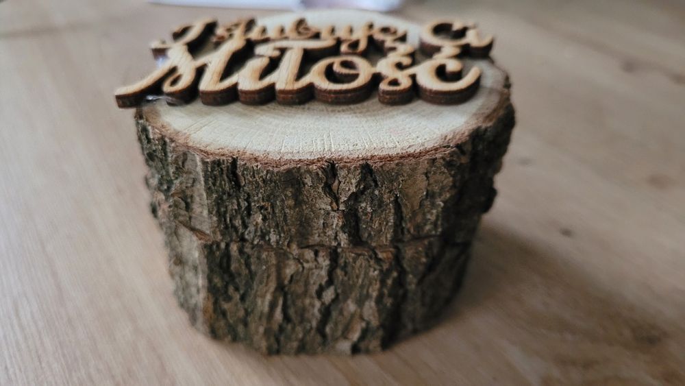 Szkatułka na obrączki