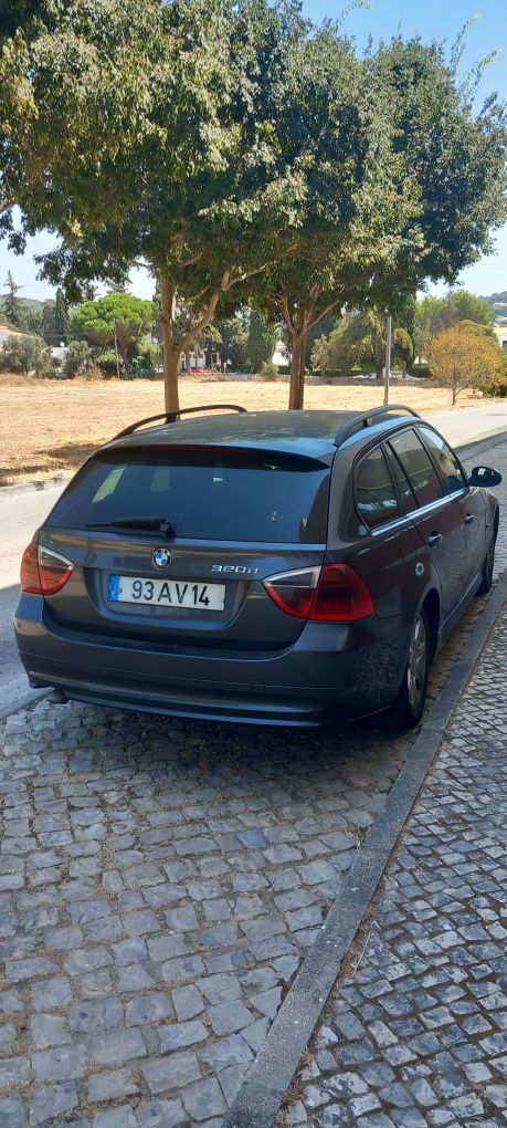 Vendo bmw 320d E91 2005 juntamente com ktm 85cc 2006