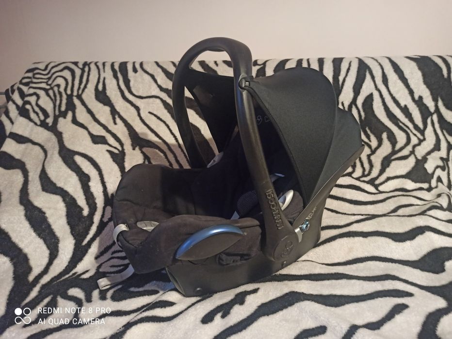 Fotelik samochodowy nosidełko Maxi-Cosi