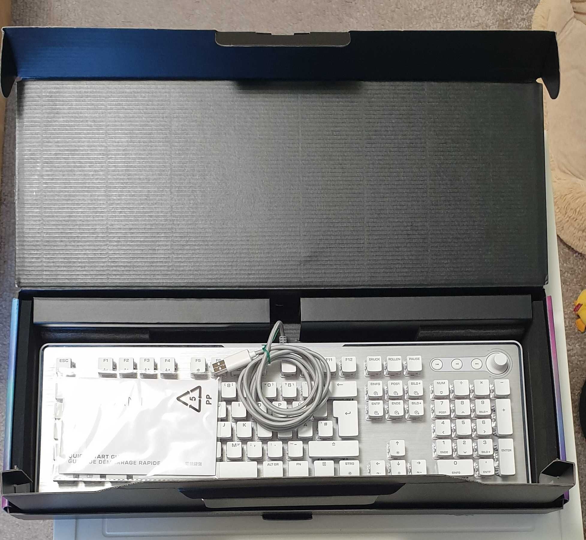 Механічна клавіатура Roccat Vulcan 2