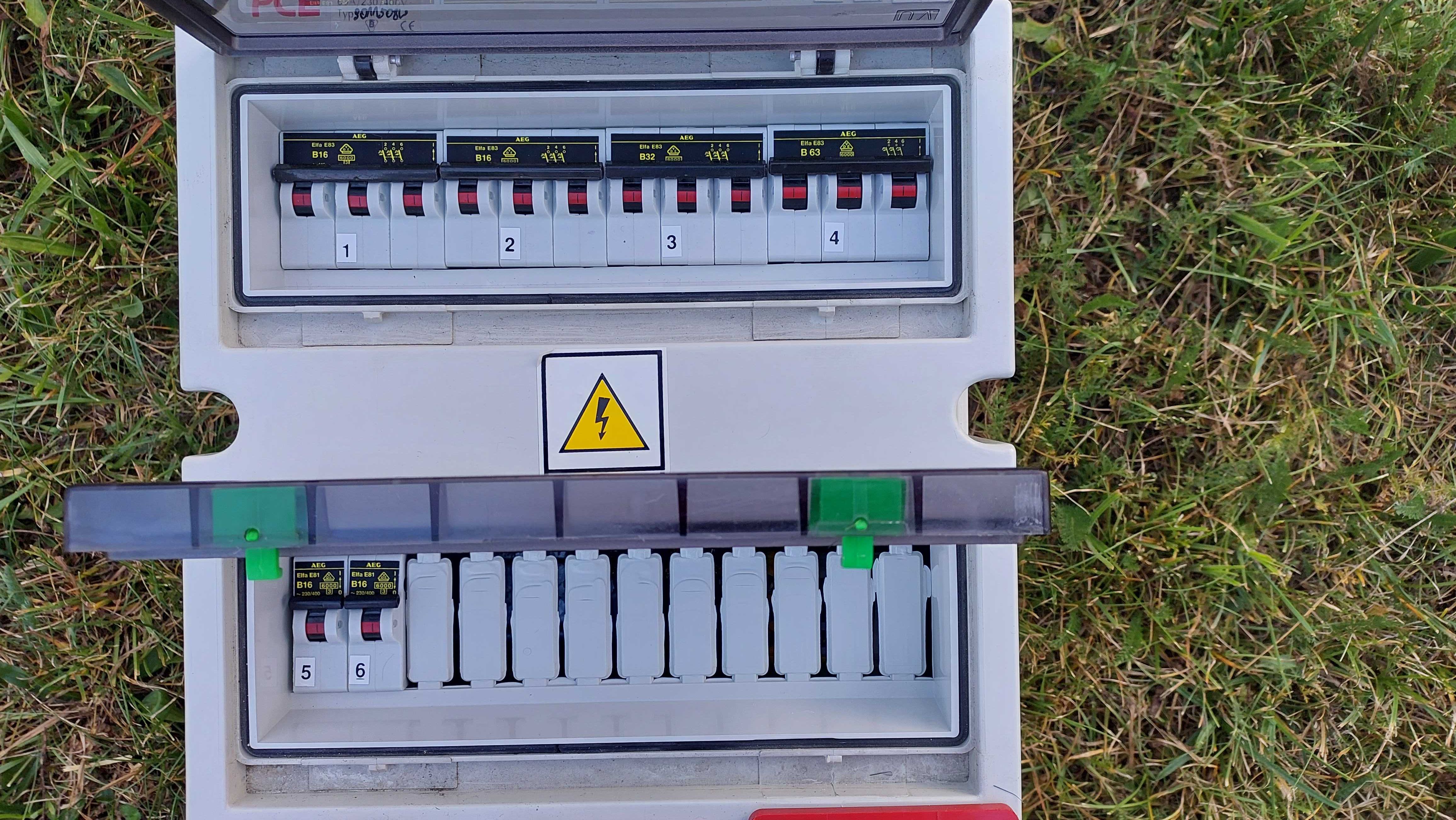 Rozdzielnica budowlana elektryczna