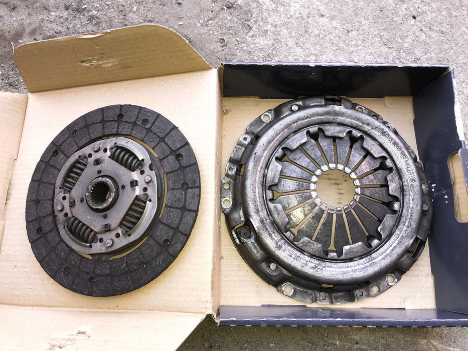 Корзина сцепления Toyota