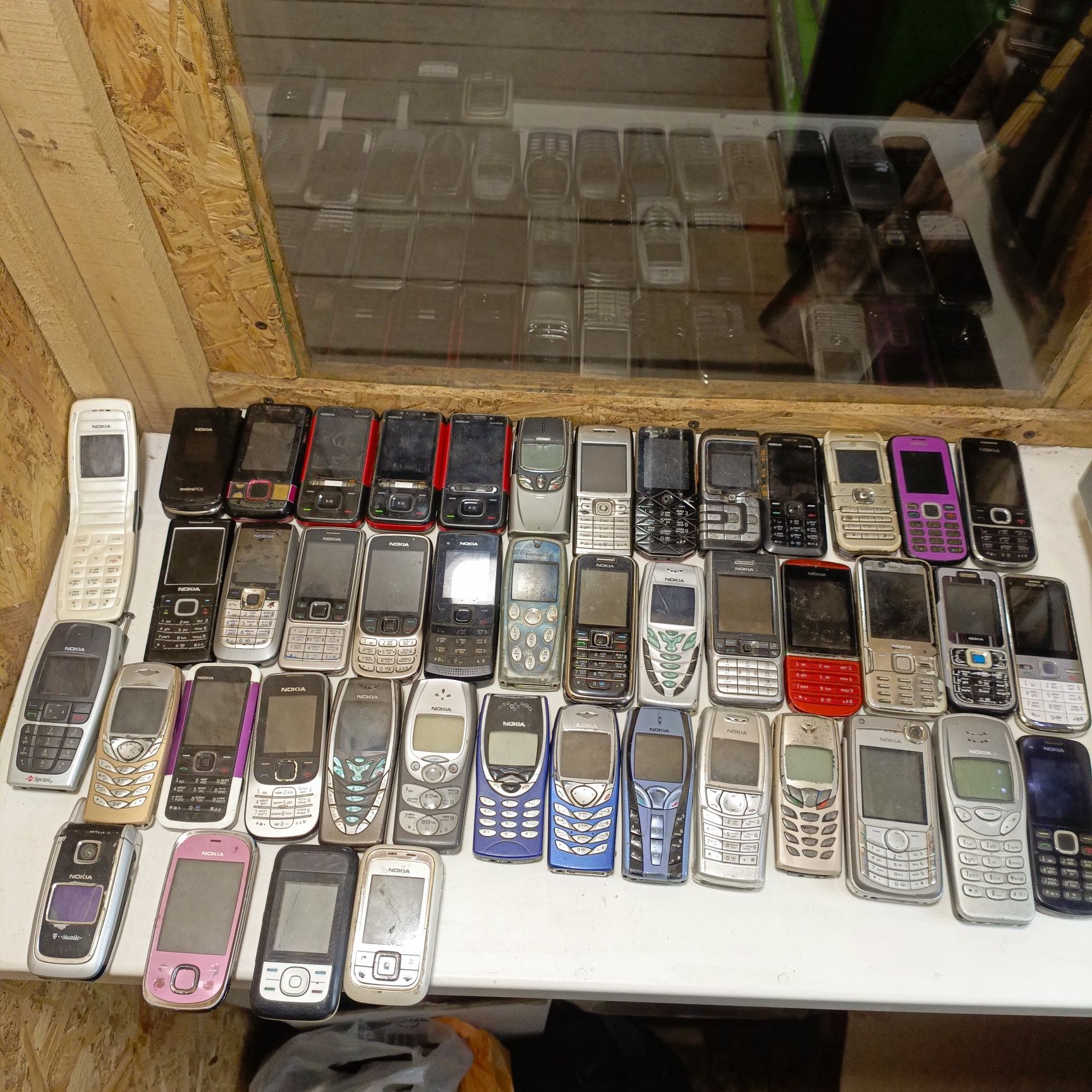 Продам Nokia, Siemens, Sony Ericsson, 8850