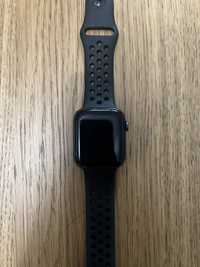 Apple watch SE Nike Edition