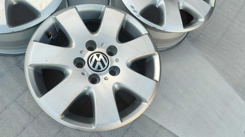 Oryginalne Felgi Aluminiowe  VW T5 T6  16 5x120   Wzmocnione  MB