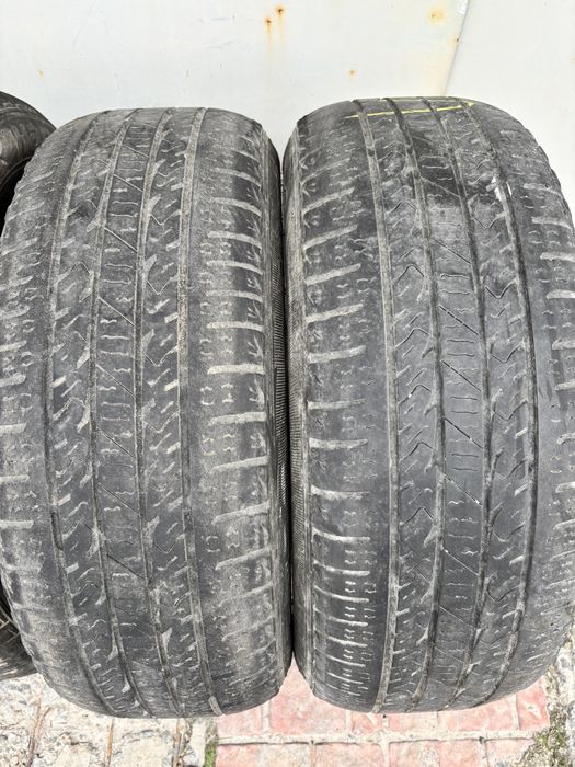 Гума для абтомобіля всесезонна