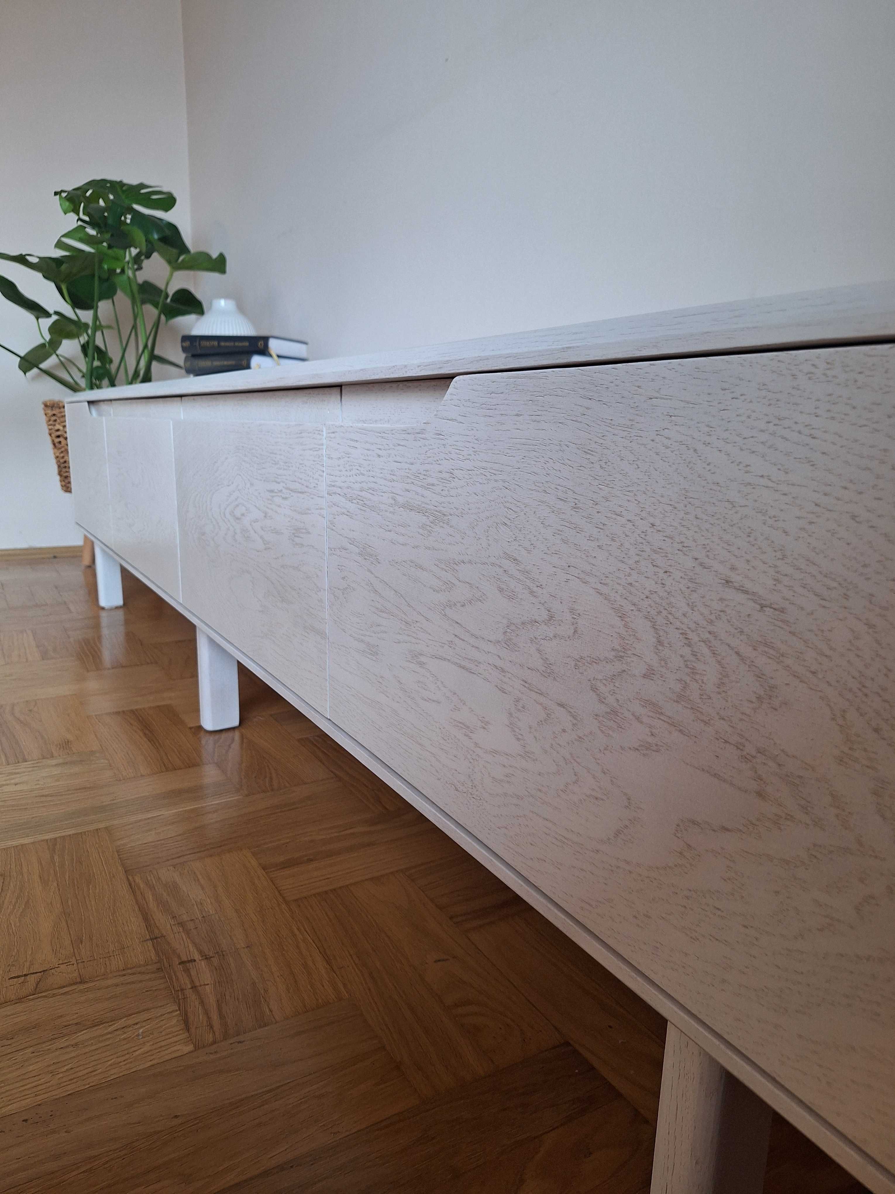 Drewniana szafka RTV 200cm biała (dąb bielony), zawiasy Blum