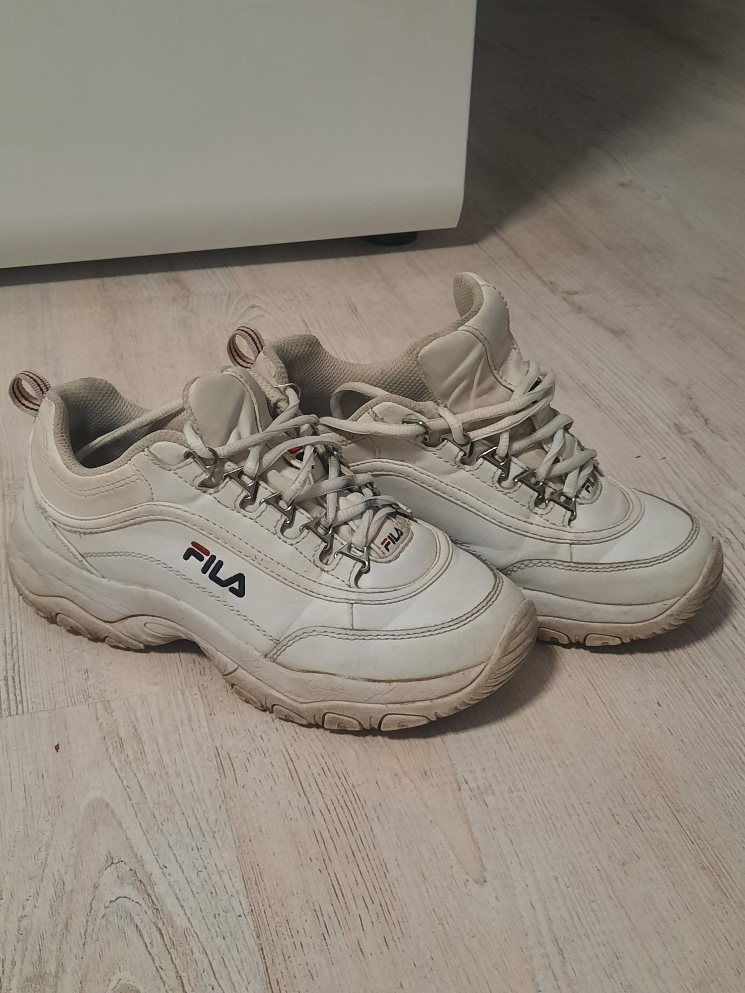 Buty adidasy FILA dla dziewczynki dziewczęce roz. 36 .Stan bardzo dobr