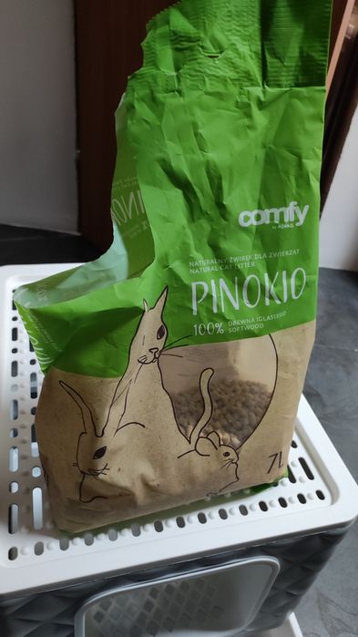 Kuweta z drapakiem dla kota