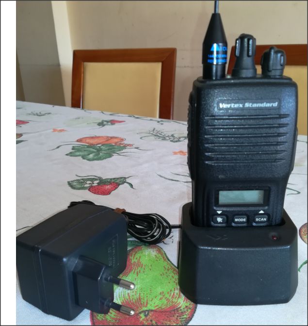 vertx standard vx 146 uhf