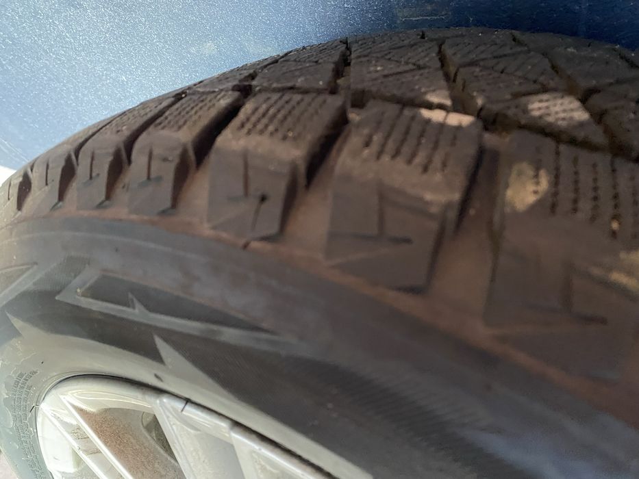 Диски Audi R18 з зимовою резиною Bridgestone Blizzak 235 55 R18