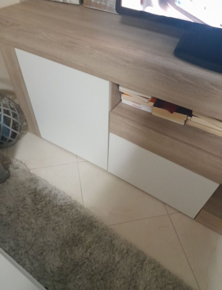 Movel de Sala em estado rigorosamente novo