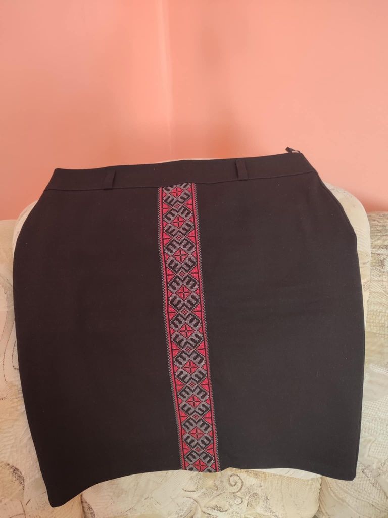 Продам вишиванку жіночу